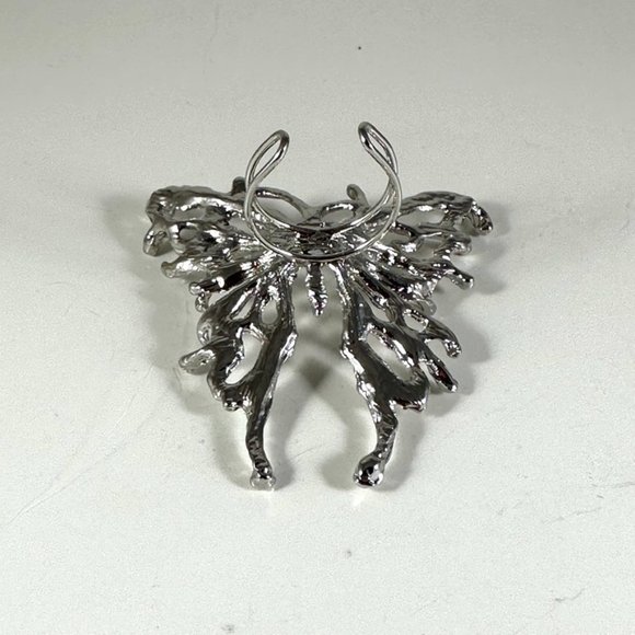 Big bold butterfly ring adjustable statement in silver tone metal - Picture 5 of 5